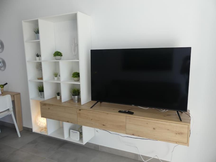 19 Piso Centrico, Nuevo Y Bien Equipado En La Trinidad Apartment Ла Лагуна Екстериор снимка
